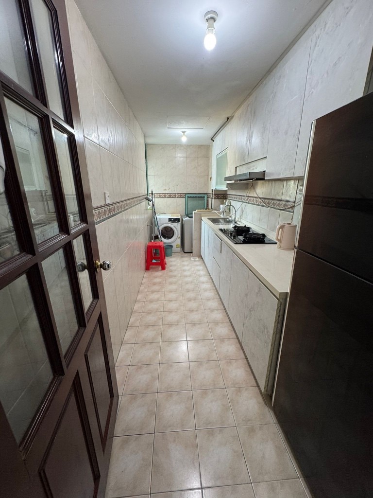 Available﻿ Immediately - Common Room/Include Utilities/Wifi/Aircon/No Agent Fee/Light Cooking Allowed/Washing Machine - Toa Payoh - Flat - Homates Singapore