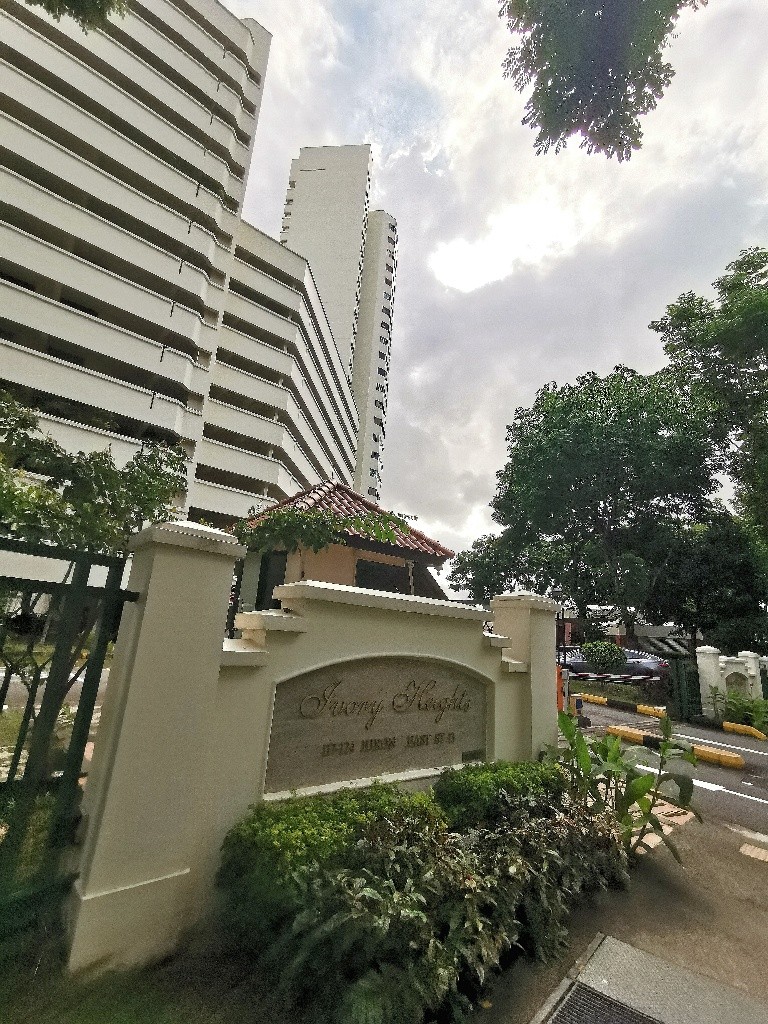 Room for rent /Clementi Park / Jurong / Common room / 1pax stay / Available July 30 - Clementi - Flat - Homates Singapore