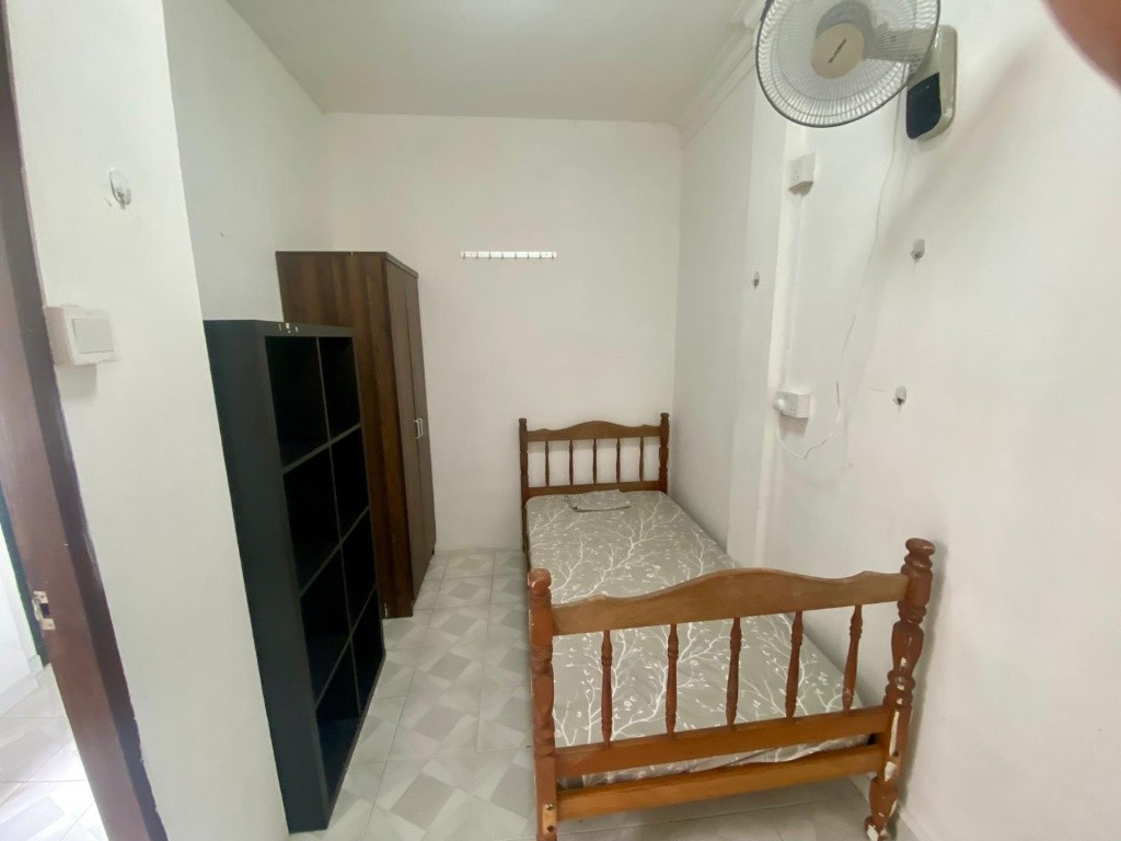 Room for rent / TOA PAYOH / Common room / 1pax stay / Available Immediately - Toa Payoh - Bedroom - Homates Singapore
