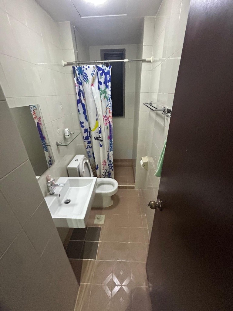 Room for rent/ Balestieir/ Toa Payoh/ Common room / 1pax stay / Available Aug 16 - Novena 诺维娜 - 分租房间 - Homates 新加坡