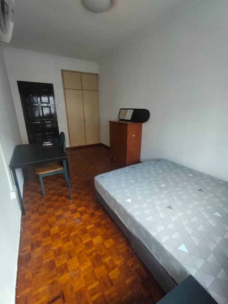 Room for rent / Toa Payoh / Common room / 1-2 pax stay / Available 28 Oct - Toa Payoh - Bedroom - Homates Singapore