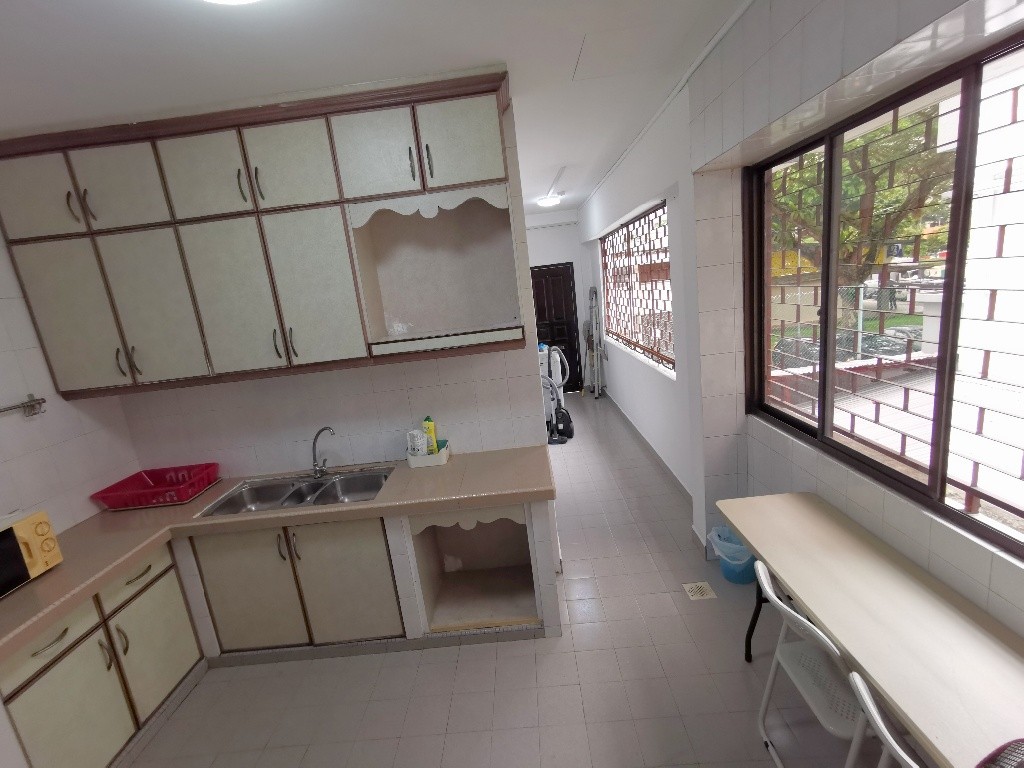 Room for rent / Toa Payoh / Common room / 1-2 pax stay / Available 28 Oct - Toa Payoh - Bedroom - Homates Singapore