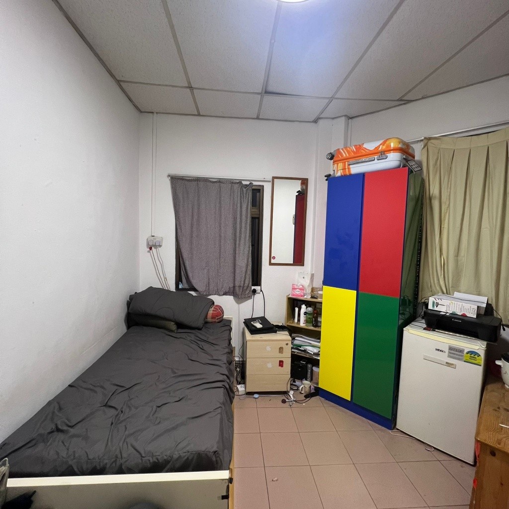  Room for rent / BUGIS MRT / Classic BEDROOM / 1pax stay / Available NOV 10 - Lavender - Bedroom - Homates Singapore