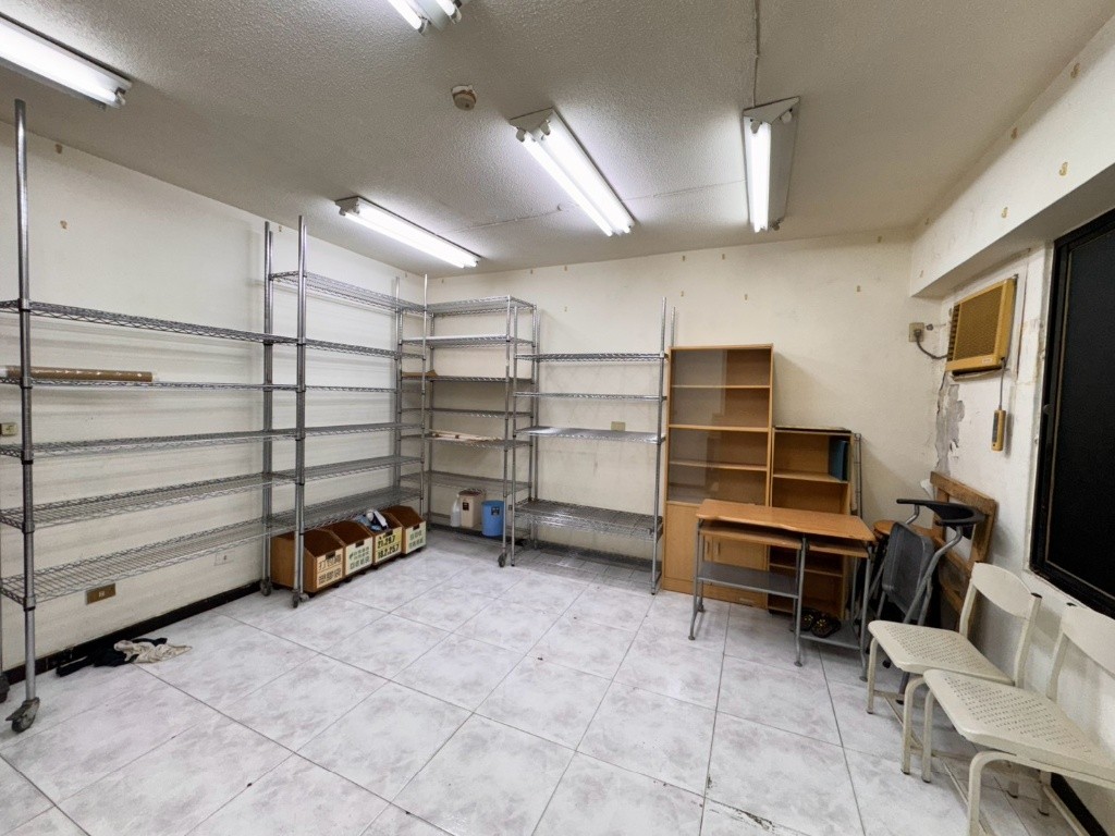 四通八達重慶南路微型工作室/辦公室出租 - 中正区 - 办公/住办 - Homates 台湾