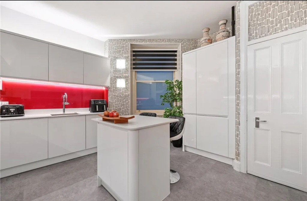 Ridgmount Gardens, London WC1E -  - Flat - Homates United Kingdom