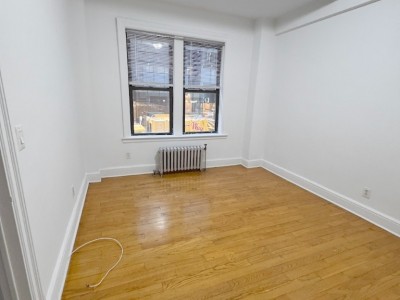 纽约市曼哈顿中城整套公寓$2290/月包水电正在出租 - 161 East 52nd Street,New York,NY 10022