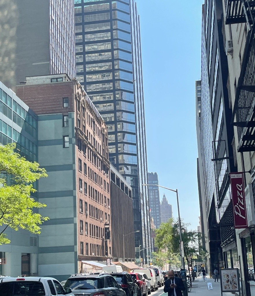 纽约曼哈顿中城中央车站附近出租 $2,750/月除了网络其他全包 -  - 整套出租 - Homates 美國