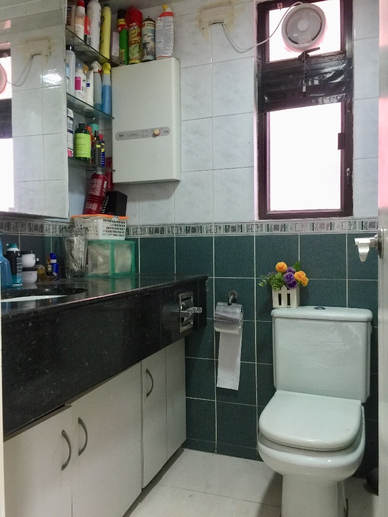 Room Let Available @92385373 - 葵涌 - 房間 (合租／分租) - Homates 香港