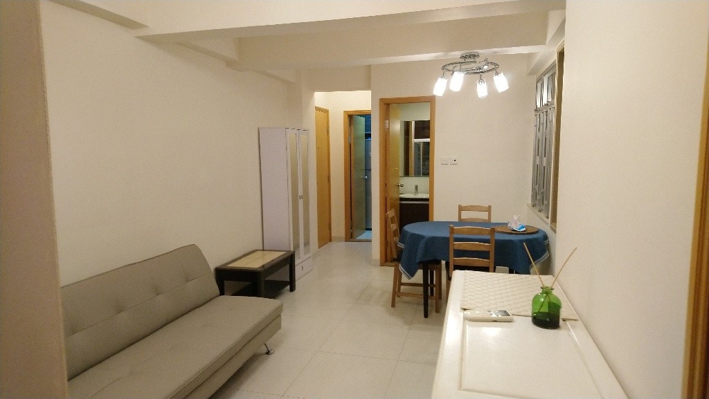 Spacious 2.5BR flat in great neighborhood available immediately - 灣仔 - 住宅 (整間出租) - Homates 香港