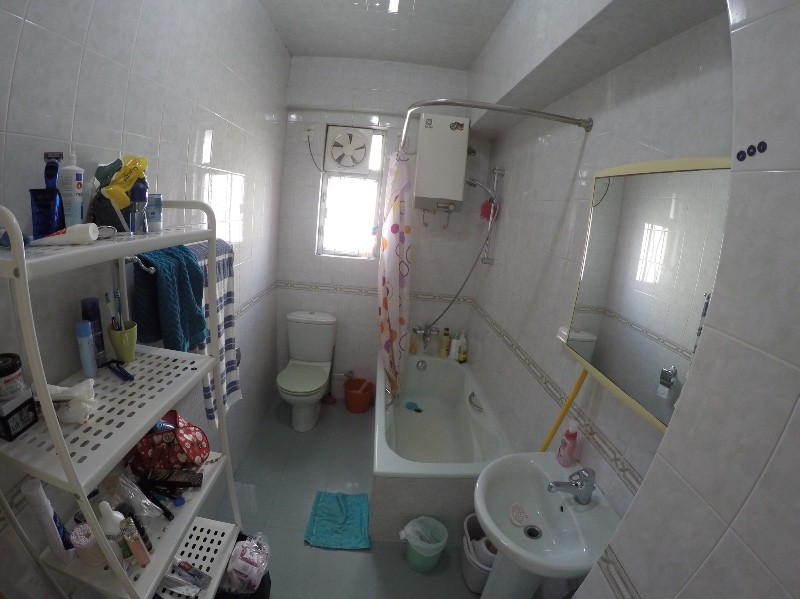 Flat share Cosy high floor tiny room with everything - 銅鑼灣 - 房間 (合租／分租) - Homates 香港