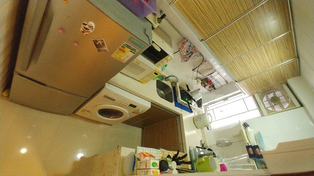 Double room available in fully furnished 500+ square foot newly renovated Prince Edward MTR! - 太子 - 房間 (合租／分租) - Homates 香港