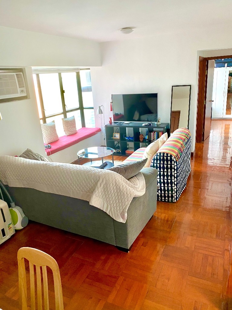 Room in 34/F apartment, great location  - 中半山/金鐘 - 房間 (合租／分租) - Homates 香港