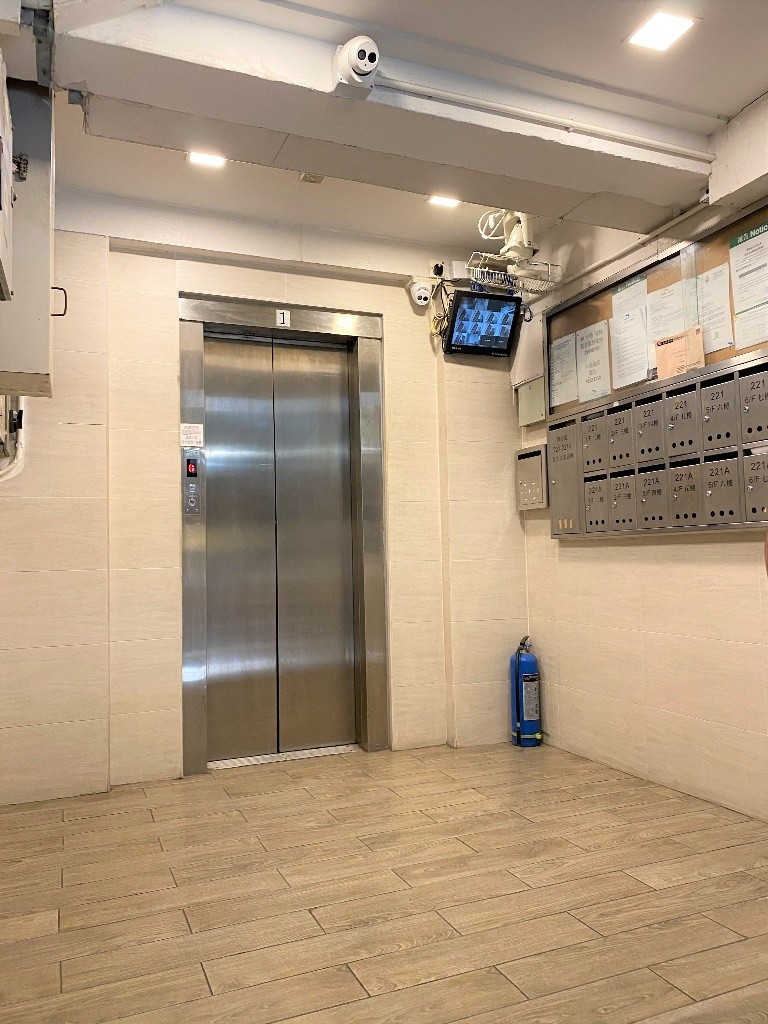 Wan Chai (near Times Square) Serviced Studio with private bathroom + once a week maid service - Wan Chai - Studio - Homates Hong Kong