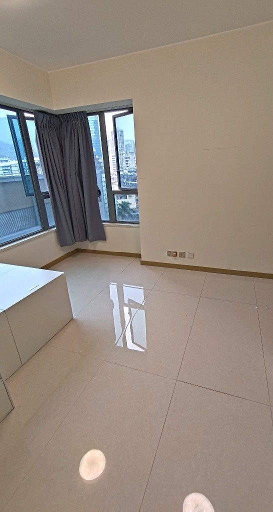 Spacious Studio Flat - A few stations from central business areas, /w all appliances of prestigious brands - 荃灣 - 獨立套房 - Homates 香港