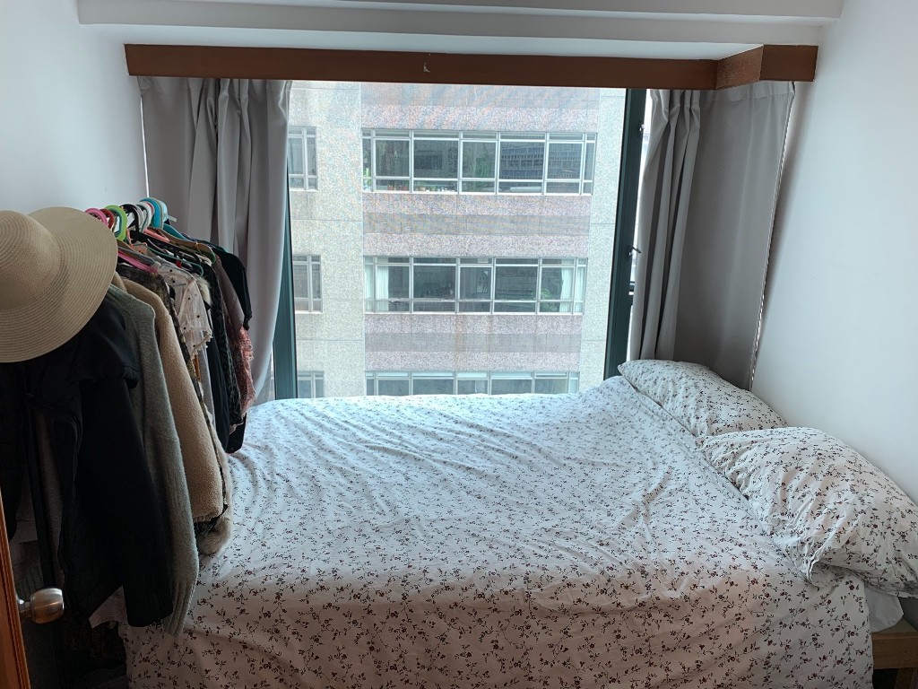 Bright, spacious room available in Sai Ying Pun - 上環/中環 - 房間 (合租／分租) - Homates 香港