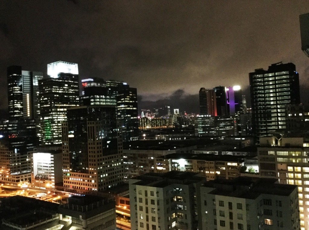 超高層，罕有藍天白雲遠景！ ‪九龍灣2‬分鐘步行到地鐵，德福花園！24小時保安 - 九龍灣 - 住宅 (整間出租) - Homates 香港