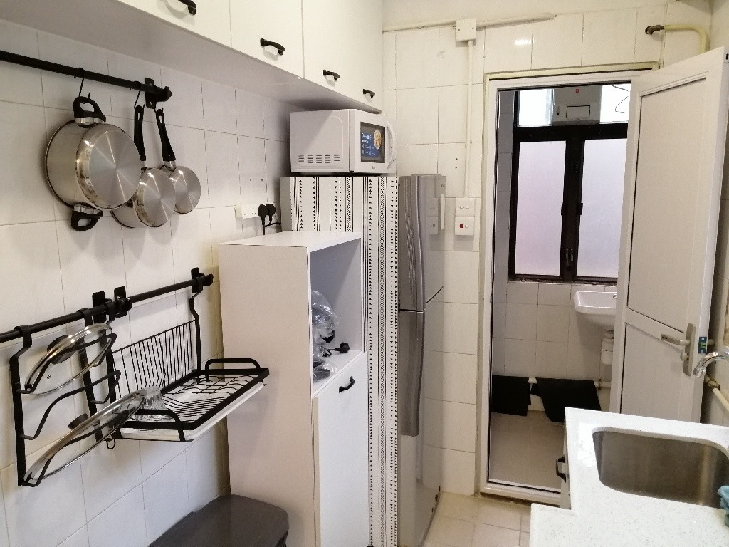 Brand new refurb shared rooms. 2 mins walk to Sham Shui Po Station exit A - 深水埗 - 房間 (合租／分租) - Homates 香港