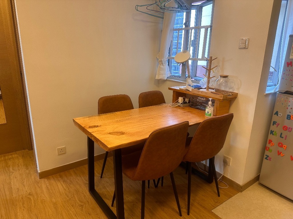 Cozy single room at Wan Chai station(all fees inclusive) - 灣仔 - 房間 (合租／分租) - Homates 香港