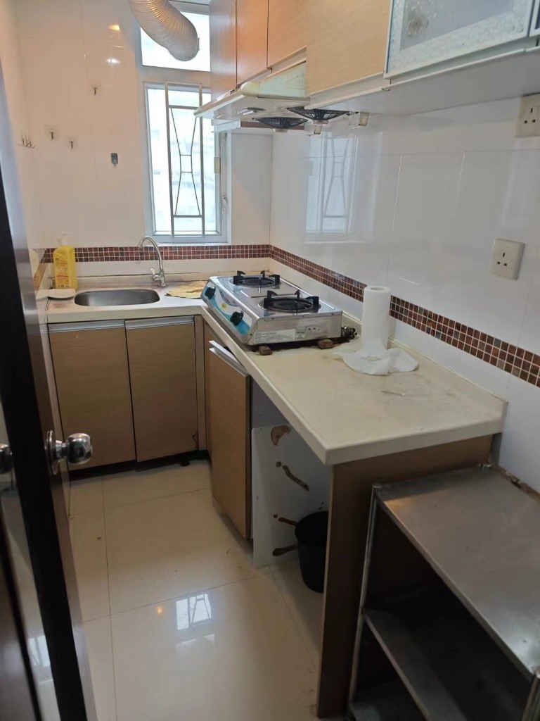 Mong Kok Coliving Space locate at Fa Yuen Street - 旺角/油麻地 - 房間 (合租／分租) - Homates 香港