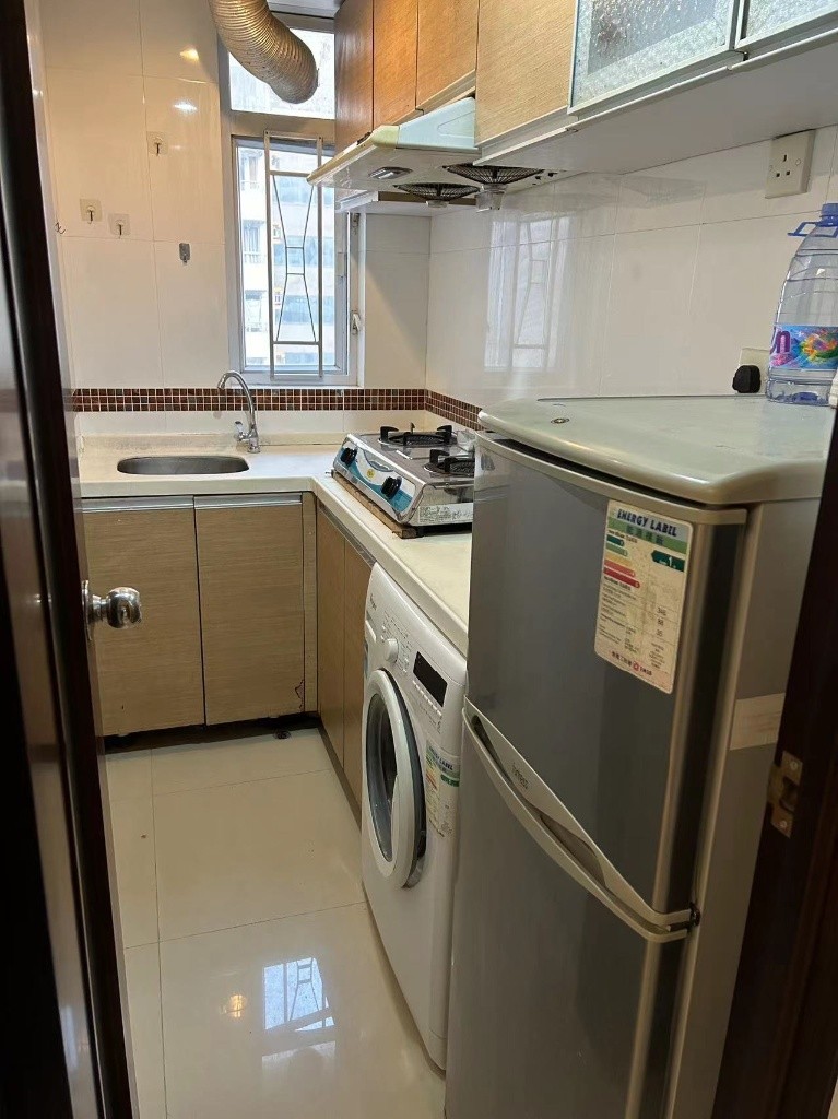 Mong Kok 4 rooms  locate at Fa Yuen Street for rent - 旺角/油麻地 - 住宅 (整間出租) - Homates 香港