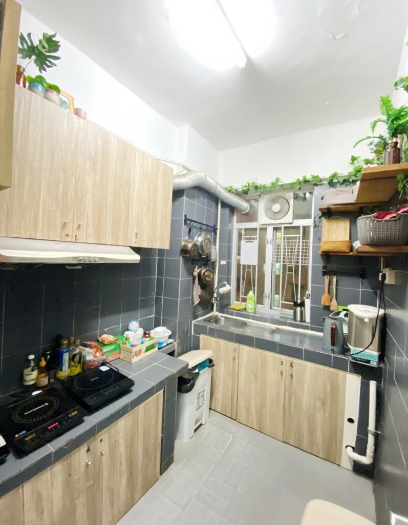 D01 Yau Ma Tei Male Coliving Space  - 旺角/油麻地 - 房間 (合租／分租) - Homates 香港