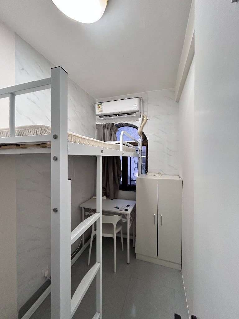 F017 Cheung Shue Tan Village  male room for rent  - Sha Tin/Fo Tan - Bedroom - Homates Hong Kong