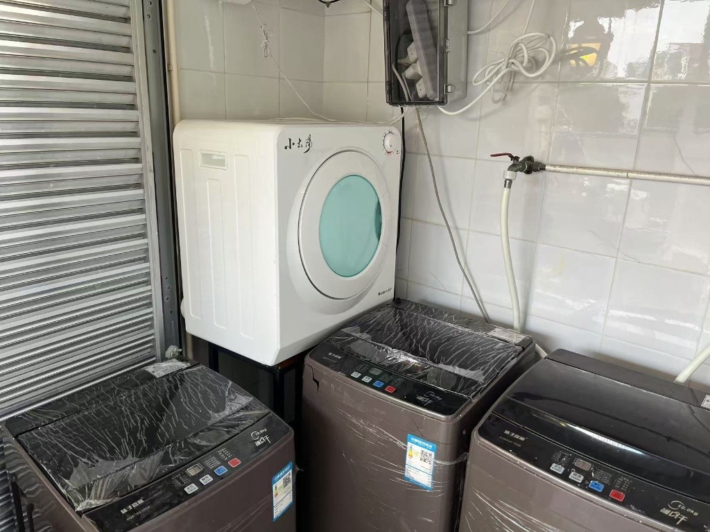 F017 Cheung Shue Tan Village  male room for rent  - Sha Tin/Fo Tan - Bedroom - Homates Hong Kong