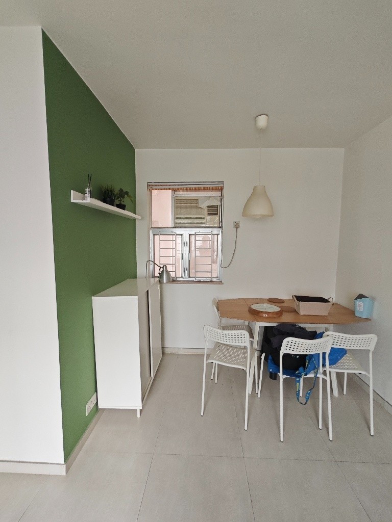 開揚交通方便新裝簡潔光猛房 - 屯门 - 房间 (合租／分租) - Homates 香港