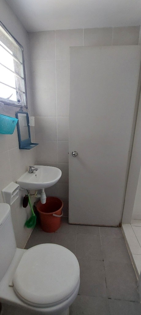 MIDDLE ROOM FOR RENT -  - Bedroom - Homates Malaysia
