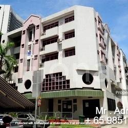 Available Immediate - Master Bed Room/ Private Bathroom/1or 2 person stay/no Owner Staying/Wifi/Aircon/No Agent Fee/Cooking allowed/Bugis MRT/ Lavender / Nicoll Highway MRT / Katong  - Nicoll Highway  - Homates 新加坡
