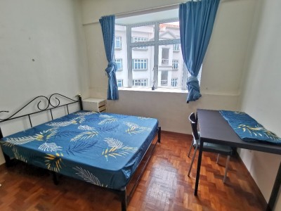 Available 16 Oct -Common Room/Wifi/Aircon/No owner staying/No Agent Fee/No owner staying/Cooking allowed/Novena MRT/Mount Pleasant MRT                 -  Novena Lodge, 2 Jln Merlimau, #03-08 RM 4 Singapore 308729