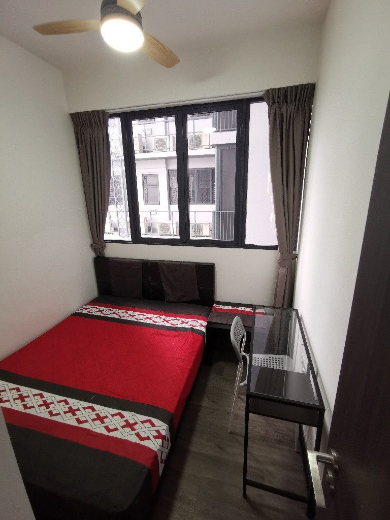 Near Braddell Mrt / Toa Payoh MRT / Caldecott MRT/Classic Room/ Available Immediately - Toa Payoh - Bedroom - Homates Singapore