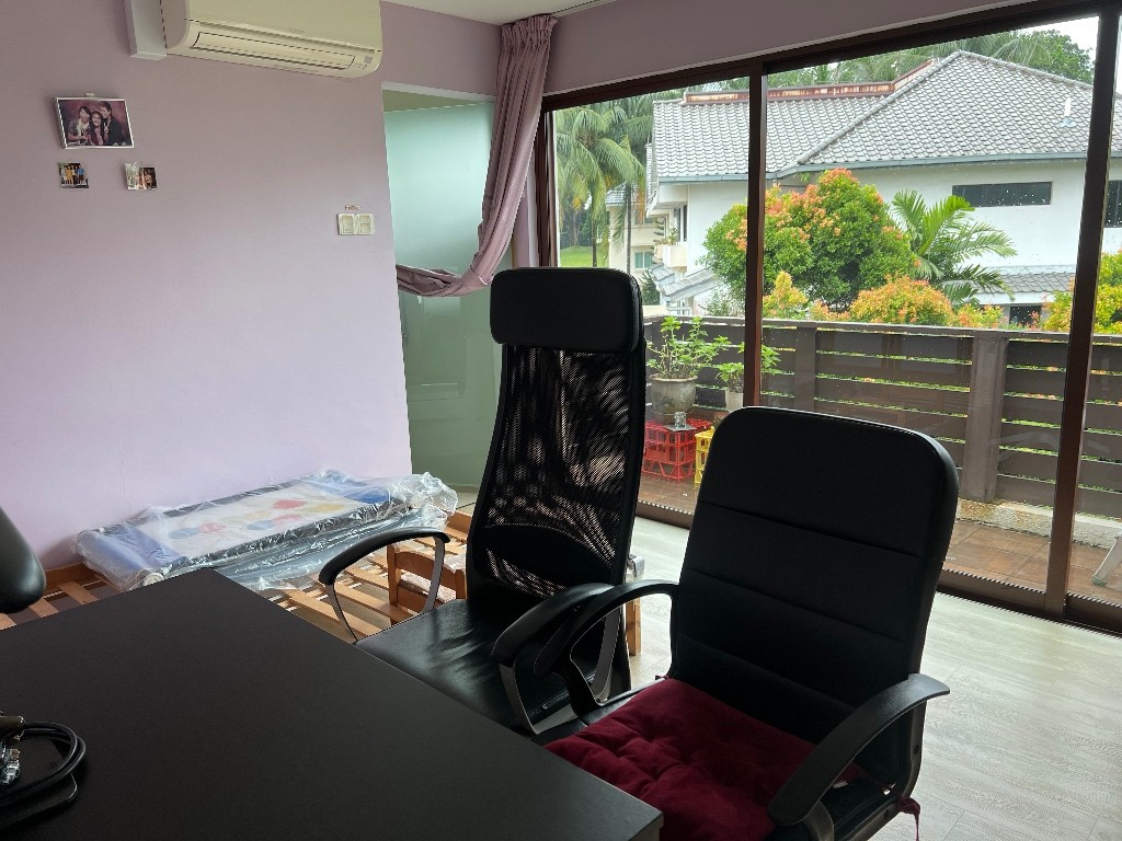 2 Rooms Available for Rental on level 3, Semi-D - Yio Chu Kang 楊厝港 - 分租房間 - Homates 新加坡