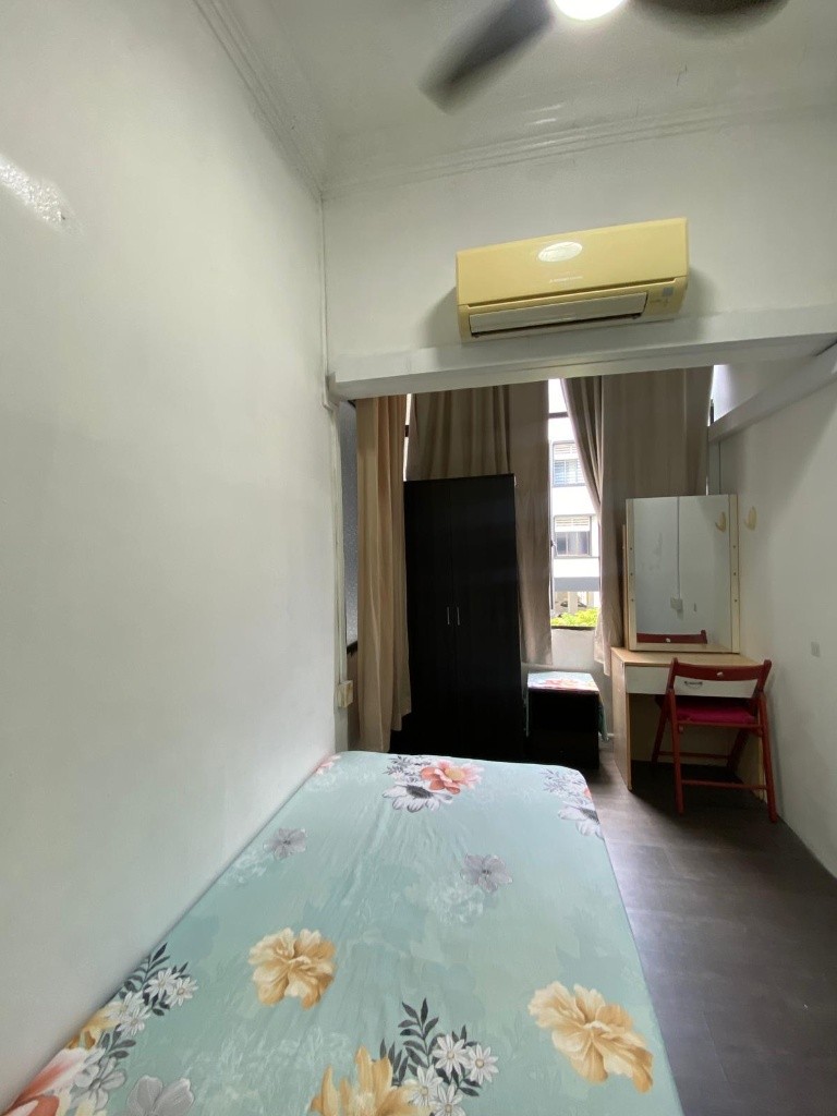 EAST GROVE Common Room/no Owner Staying/No Agent Fee/Cooking allowed/Kembangan MRT / Bedok MRT/ Eunos  MRT/ Available Immediate - Kembangan 景万岸 - 分租房间 - Homates 新加坡