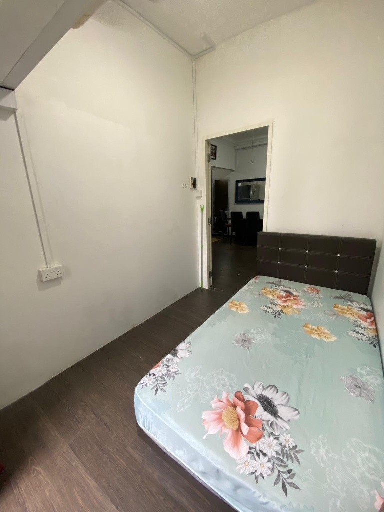EAST GROVE Common Room/no Owner Staying/No Agent Fee/Cooking allowed/Kembangan MRT / Bedok MRT/ Eunos  MRT/ Available Immediate - Kembangan 景万岸 - 分租房间 - Homates 新加坡