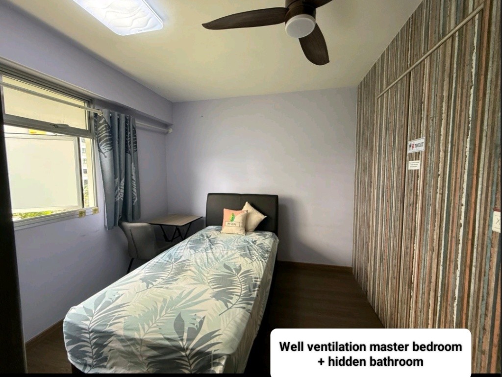 主人房 + 私人厕所 Master bedroom + bathroom @ $900 - Punggol 榜鵝 - 分租房間 - Homates 新加坡