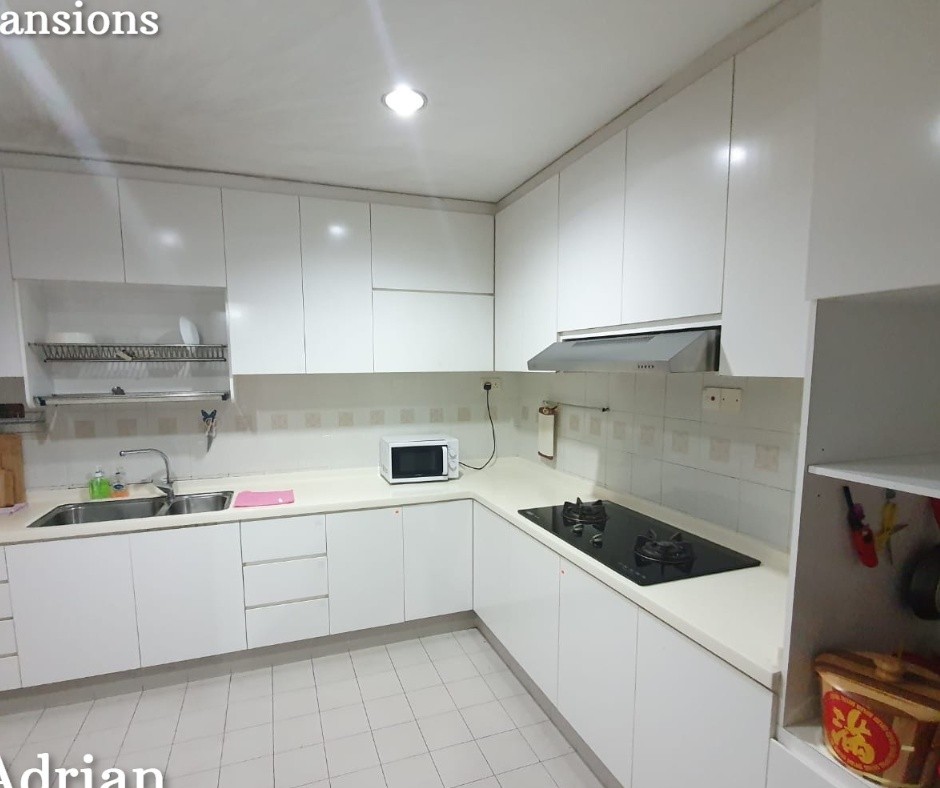 Room for rent / Ritz Mansion/ TOA PAYOH, NOVENA BOON KENG, THOMSON MRT / Common room / Available 13 Dec - Toa Payoh - Flat - Homates Singapore