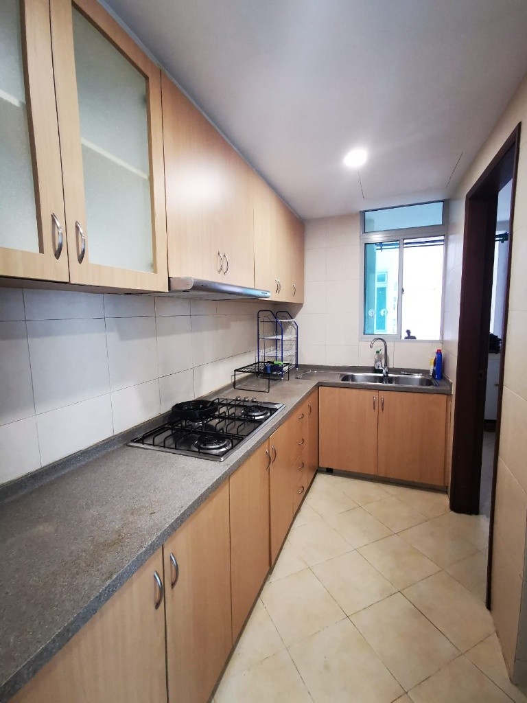 Available Dec 01/Common Room/Near Toa Payoh, Novena MRT/No Owner Staying/Fully Furnished with Bed/Wardrobe/WIFI/Air-con - Toa Payoh - Bedroom - Homates Singapore