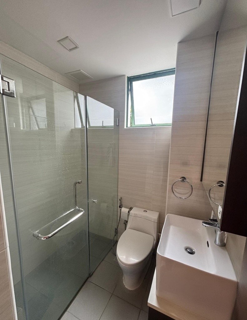 Available﻿ Immediately - Common Room/Include Utilities/Wifi/Aircon/No Agent Fee/Light Cooking Allowed/Washing Machine - Toa Payoh 大巴窑 - 分租房间 - Homates 新加坡