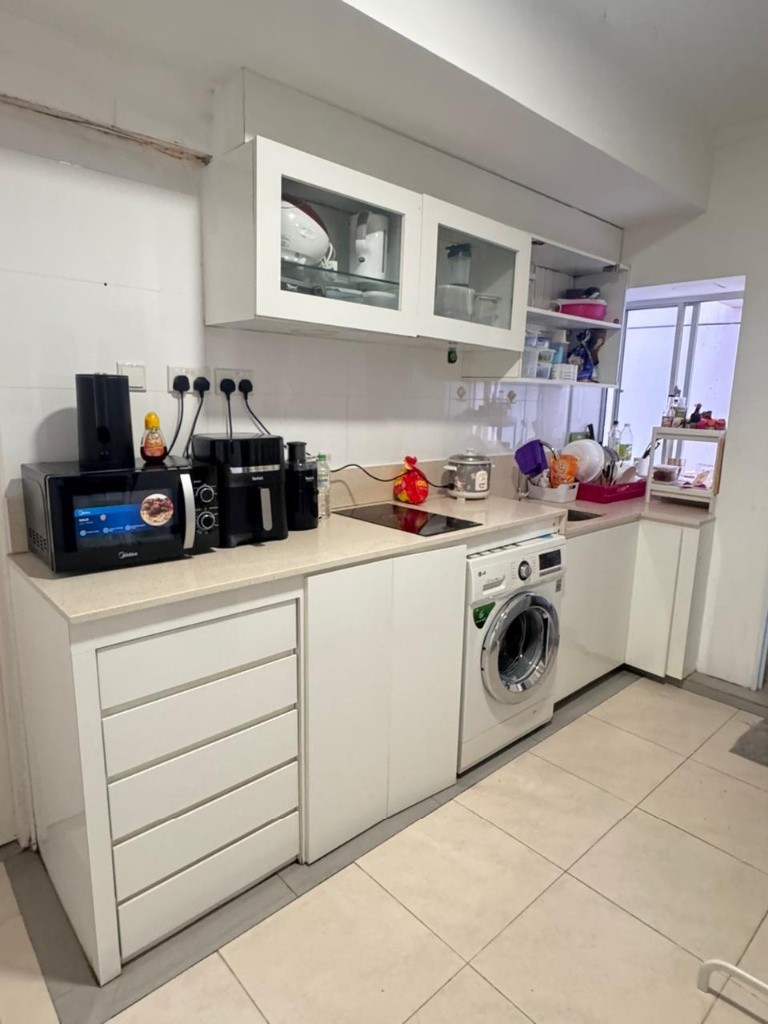 Available﻿ Immediately - Common Room/Include Utilities/Wifi/Aircon/No Agent Fee/Light Cooking Allowed/Washing Machine - Toa Payoh 大巴窑 - 分租房间 - Homates 新加坡