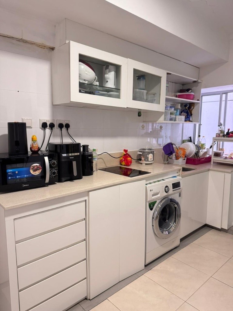 Available﻿ Immediately - Common Room/Include Utilities/Wifi/Aircon/No Agent Fee/Light Cooking Allowed/Washing Machine - Toa Payoh 大巴窑 - 分租房间 - Homates 新加坡