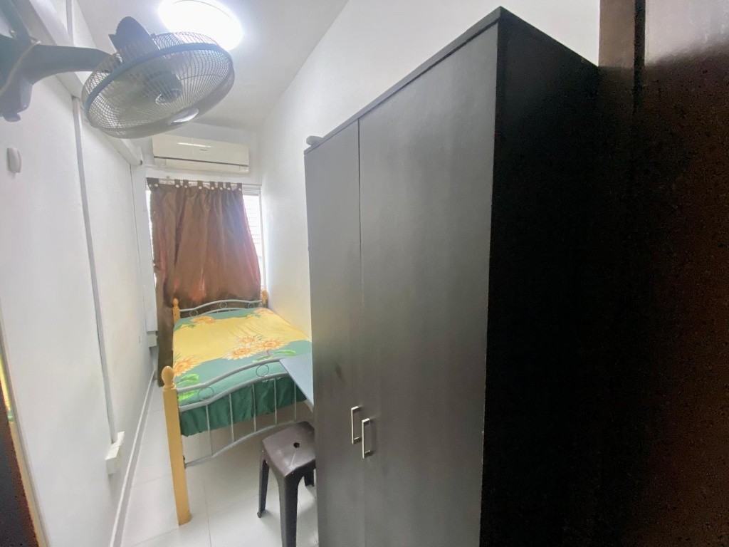 Available﻿ March 21 - Common Room/Include Utilities/Wifi/Aircon/No Agent Fee/Light Cooking Allowed/Washing Machine - Farrer Park 花拉公园 - 整个住家 - Homates 新加坡