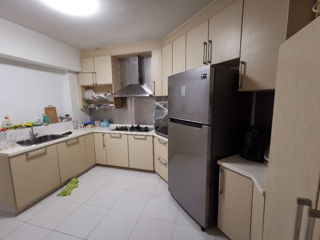Room for rent / Marymount, Caldecott MRT / Common room / 1pax stay / Available April 2 - Marymount 瑪麗蒙 - 整个住家 - Homates 新加坡