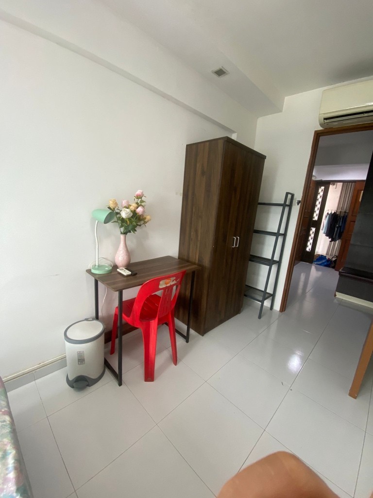 Room for rent / Outram, Tangjong Pagar, Chinatown MRT / Common room / 1-2 pax stay / Available May 3 - Outram 歐南 - 分租房間 - Homates 新加坡