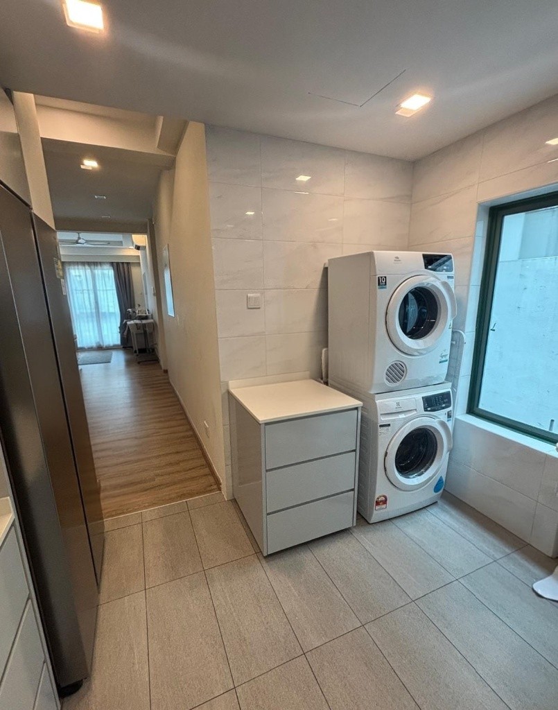 Room for rent / Novena, Toa Payoh / Common room / 1-2 pax stay / Available immediate  - Novena 诺维娜 - 分租房间 - Homates 新加坡