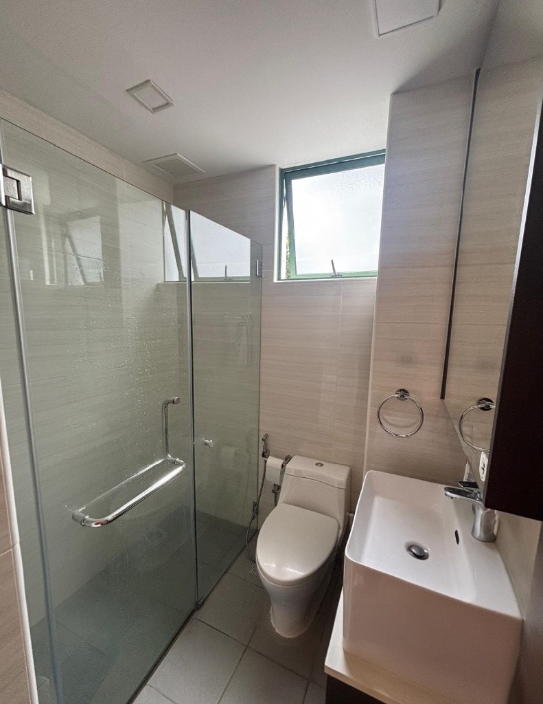 Room for rent / Novena, Toa Payoh / Common room / 1-2 pax stay / Available immediate  - Novena 诺维娜 - 分租房间 - Homates 新加坡