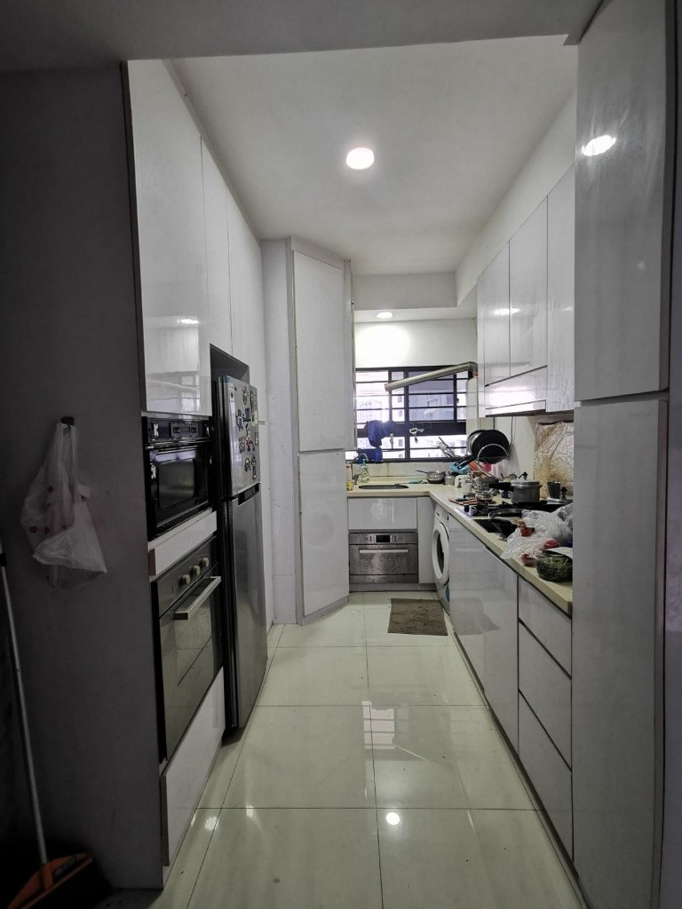 Available﻿ immediately - Common Room/Include Utilities/Wifi/Aircon/No Agent Fee/Light Cooking Allowed/Washing Machine - Toa Payoh - Bedroom - Homates Singapore