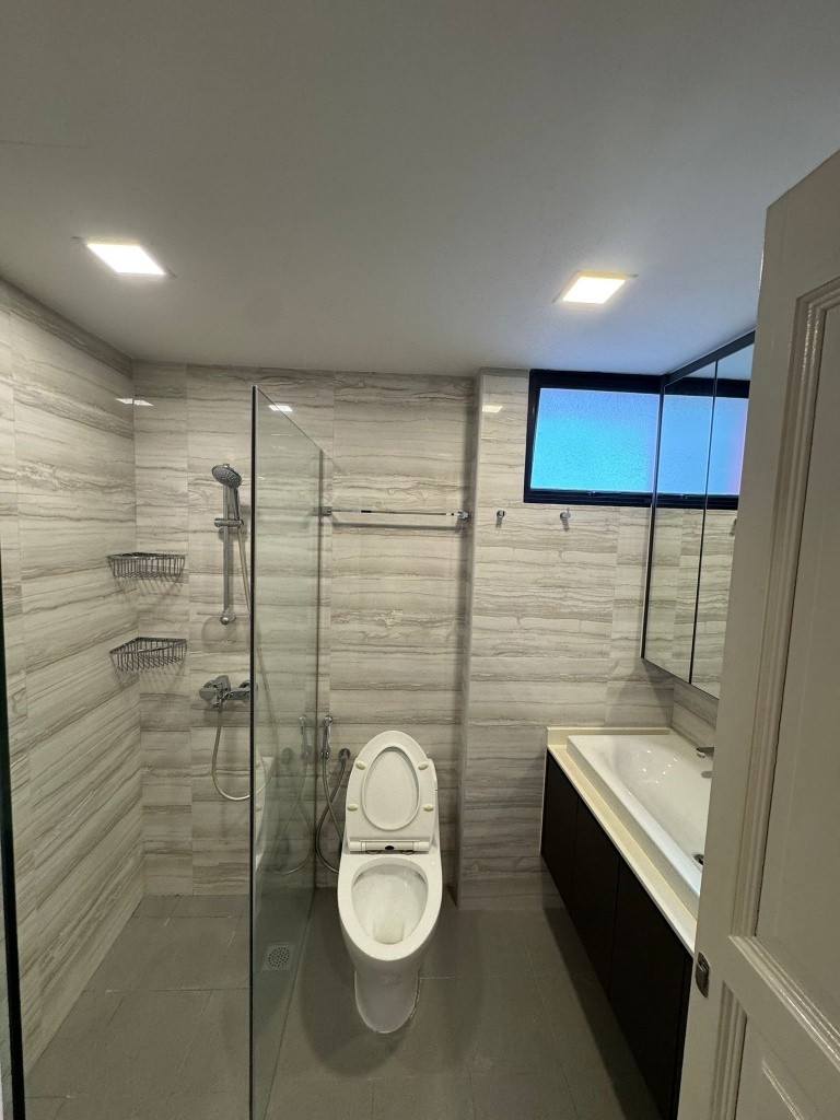 Room for rent / Toa Payoh, Novena / Common room / 2 pax stay / Available August 1 - Novena 诺维娜 - 分租房间 - Homates 新加坡