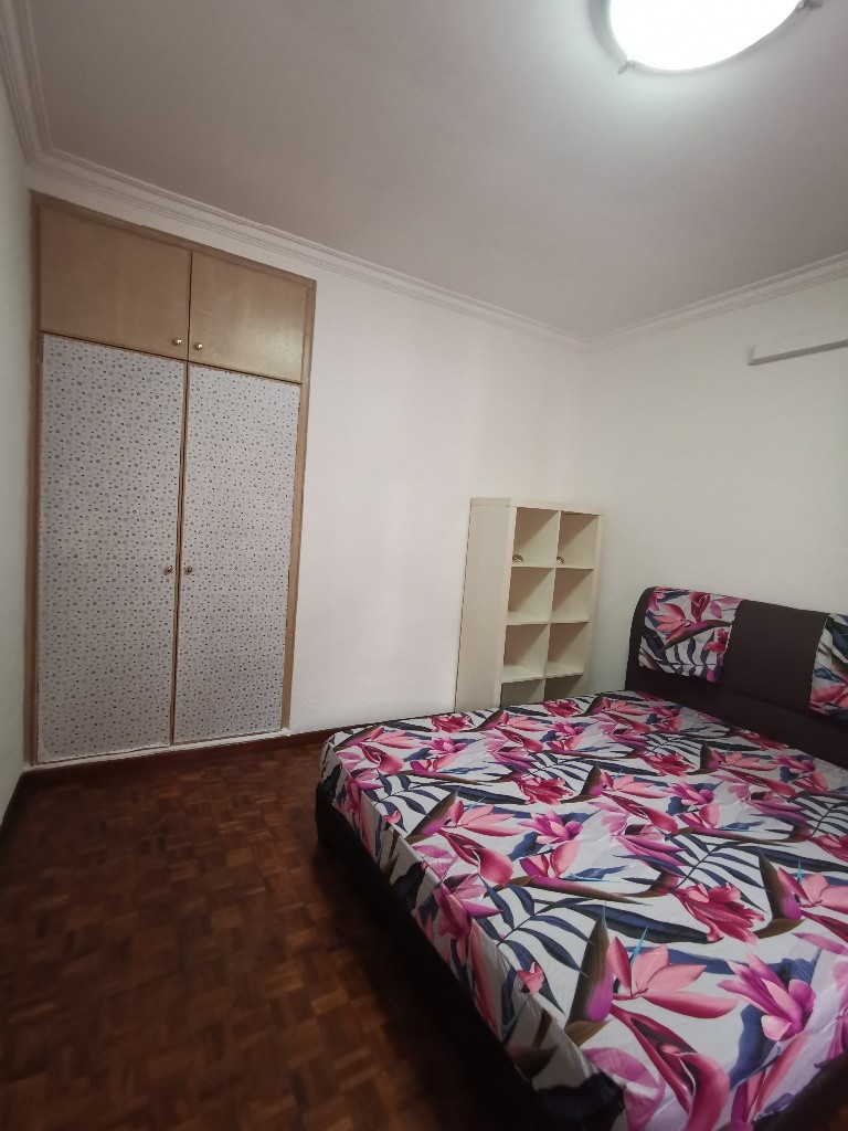 Room for rent / TOA PAYOH / NOVENA / Common room / 1pax stay / Available immediate - Toa Payoh 大巴窯 - 分租房間 - Homates 新加坡