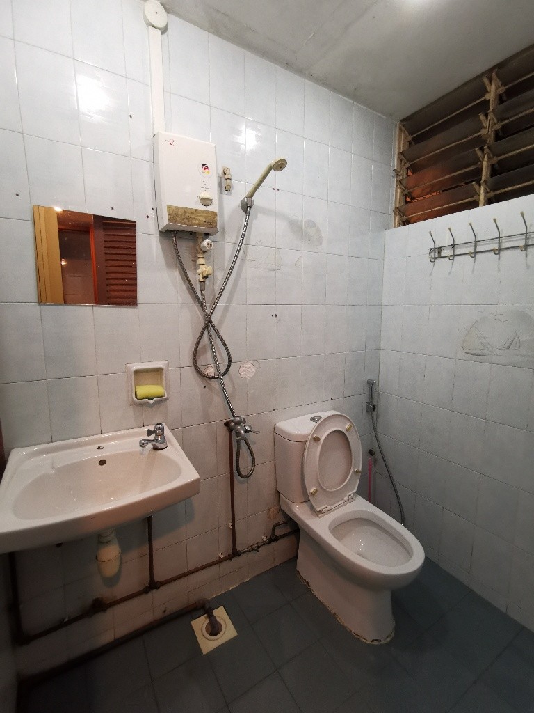 Room for rent / Farrer Park / Serangoon / Common room / 1pax stay / Available 29 Aug - Farrer Park - Flat - Homates Singapore